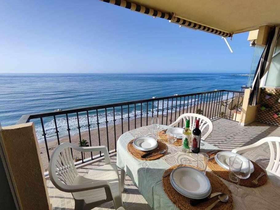 Fuengirola Frente Al Mar Apt Εξωτερικό φωτογραφία