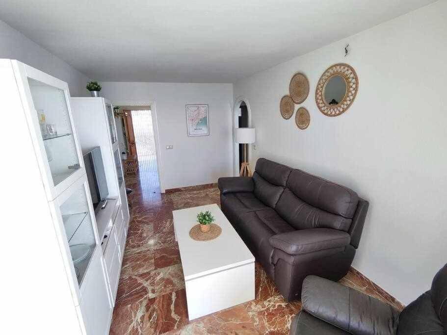 Fuengirola Frente Al Mar Apt Εξωτερικό φωτογραφία
